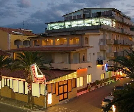 Hotell President